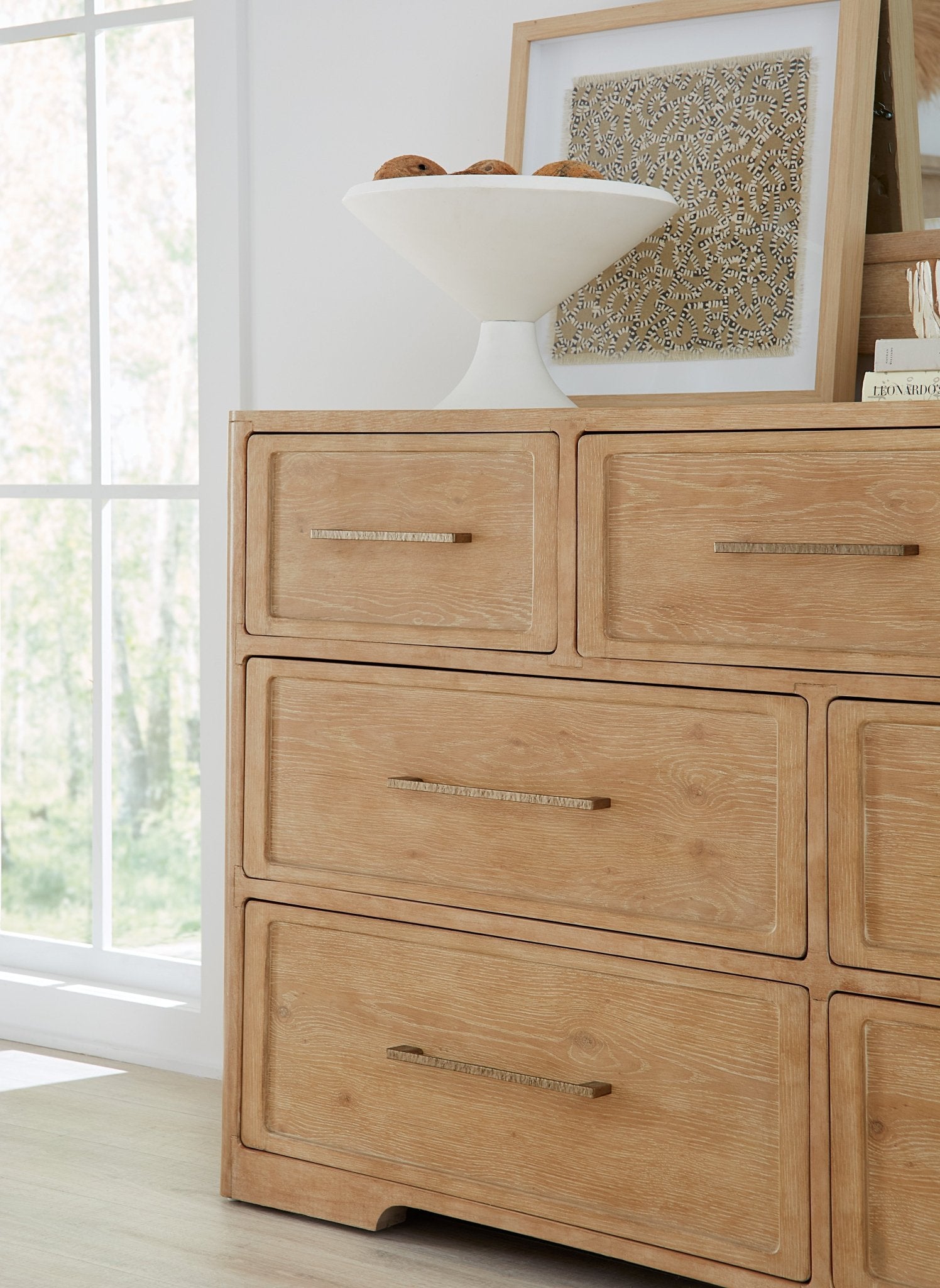 HookerRetreat Seven - Drawer Dresser
