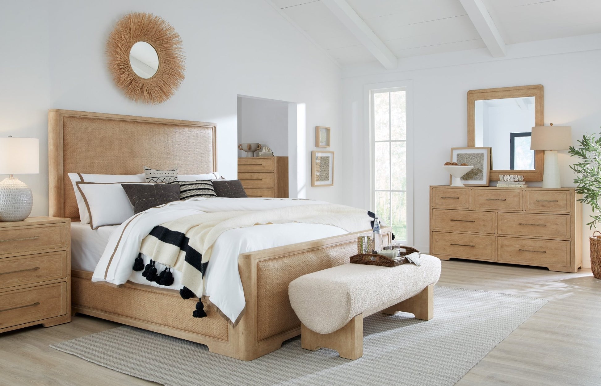 HookerRetreat Seven - Drawer Dresser