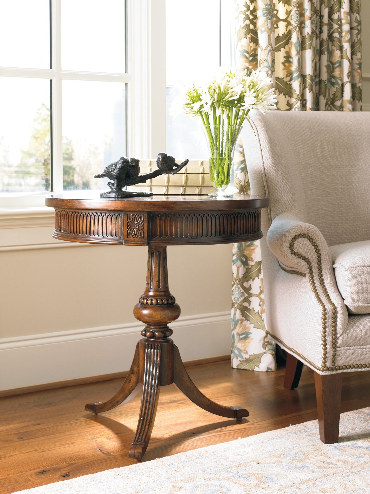 HookerRound Pedestal Accent Table