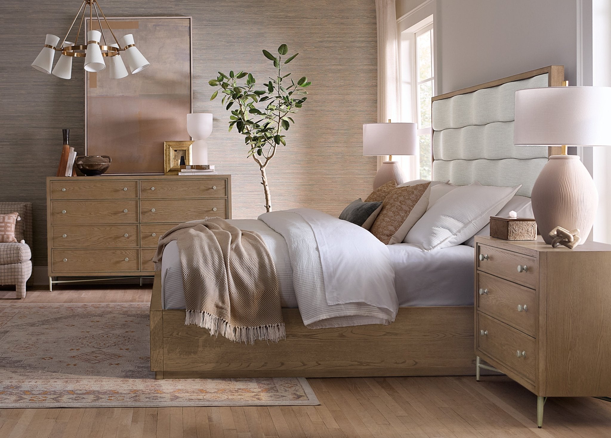 HookerSonnet King Upholstered Bed