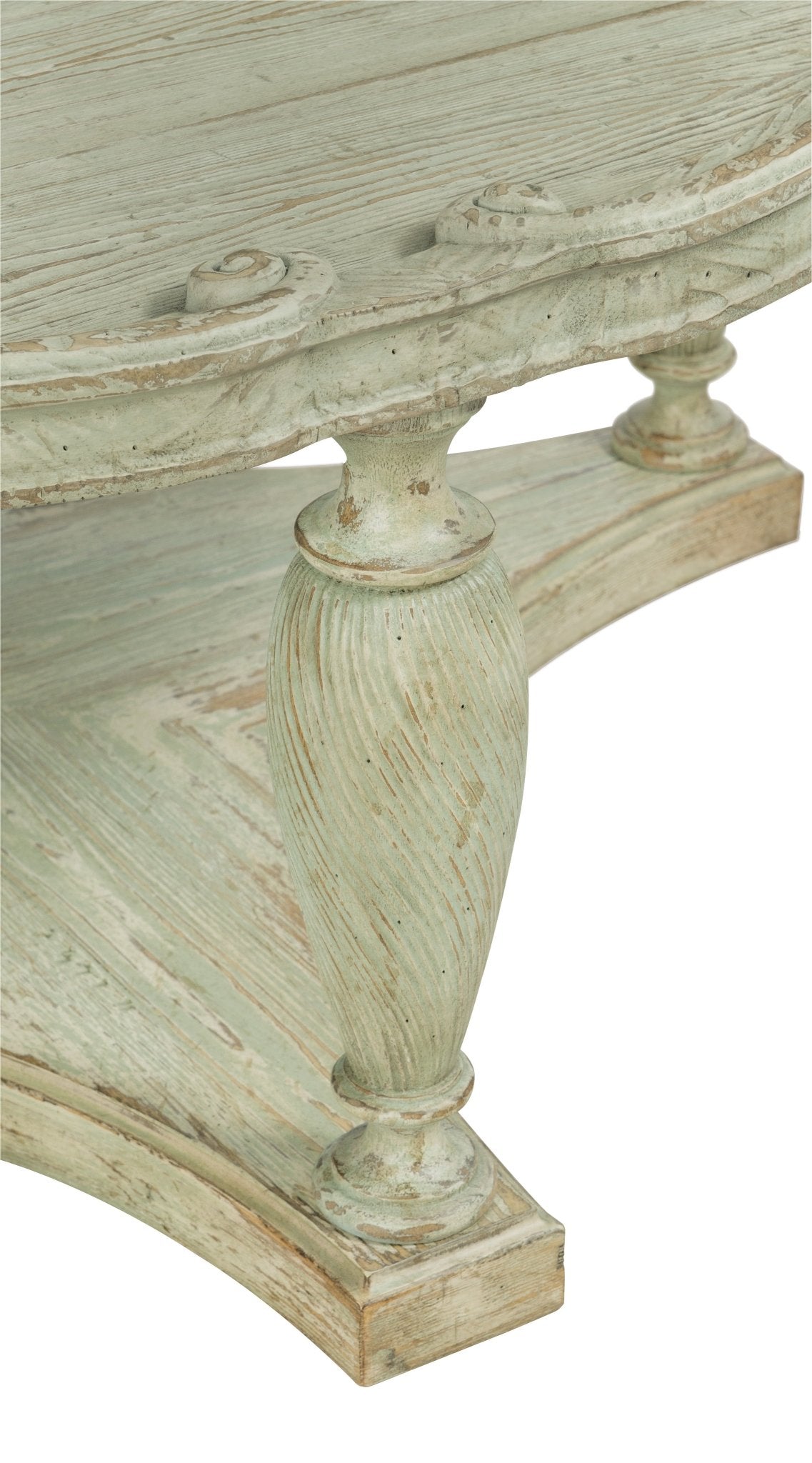 HookerTraditions Round Cocktail Table