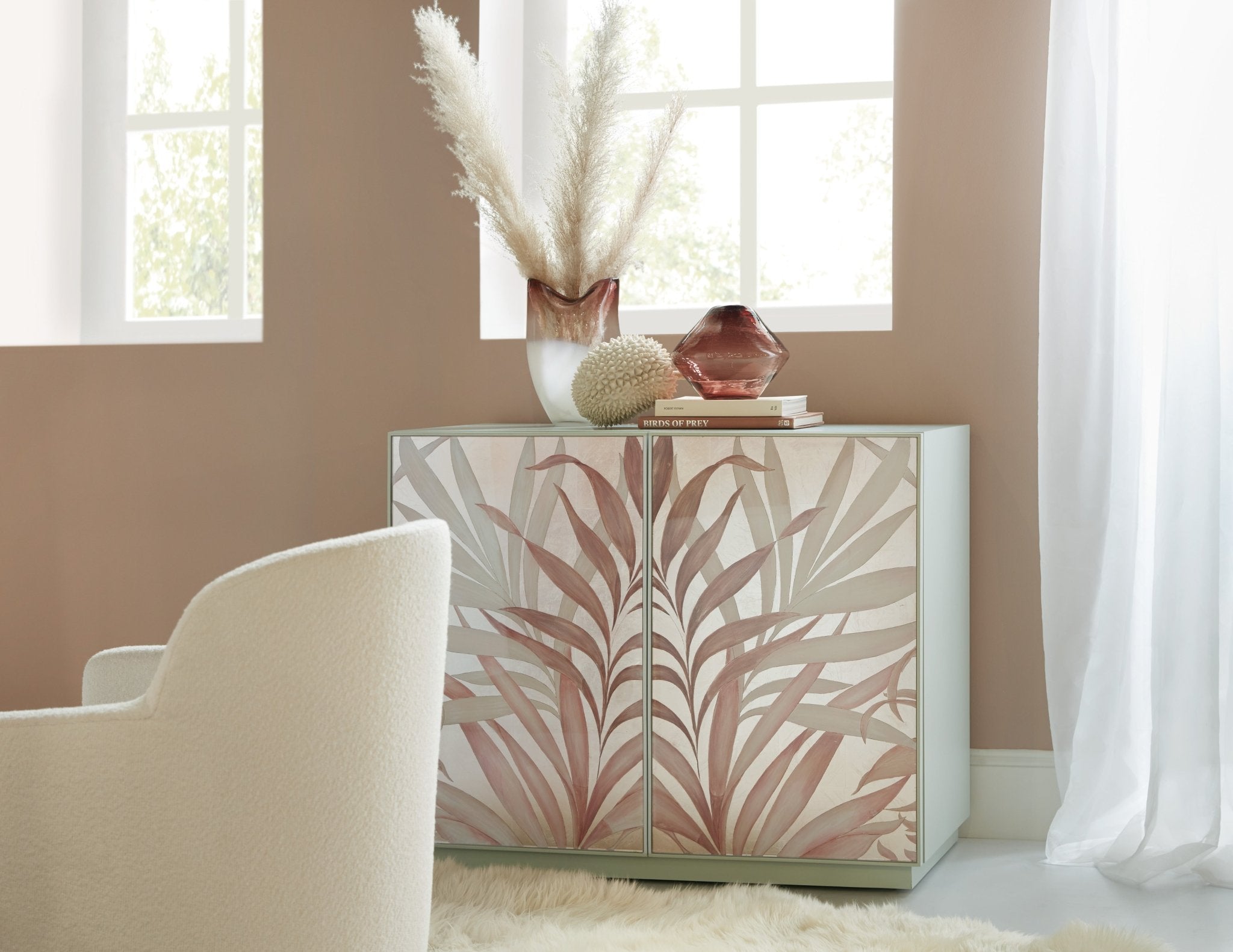 HookerTriumph Accent Chest