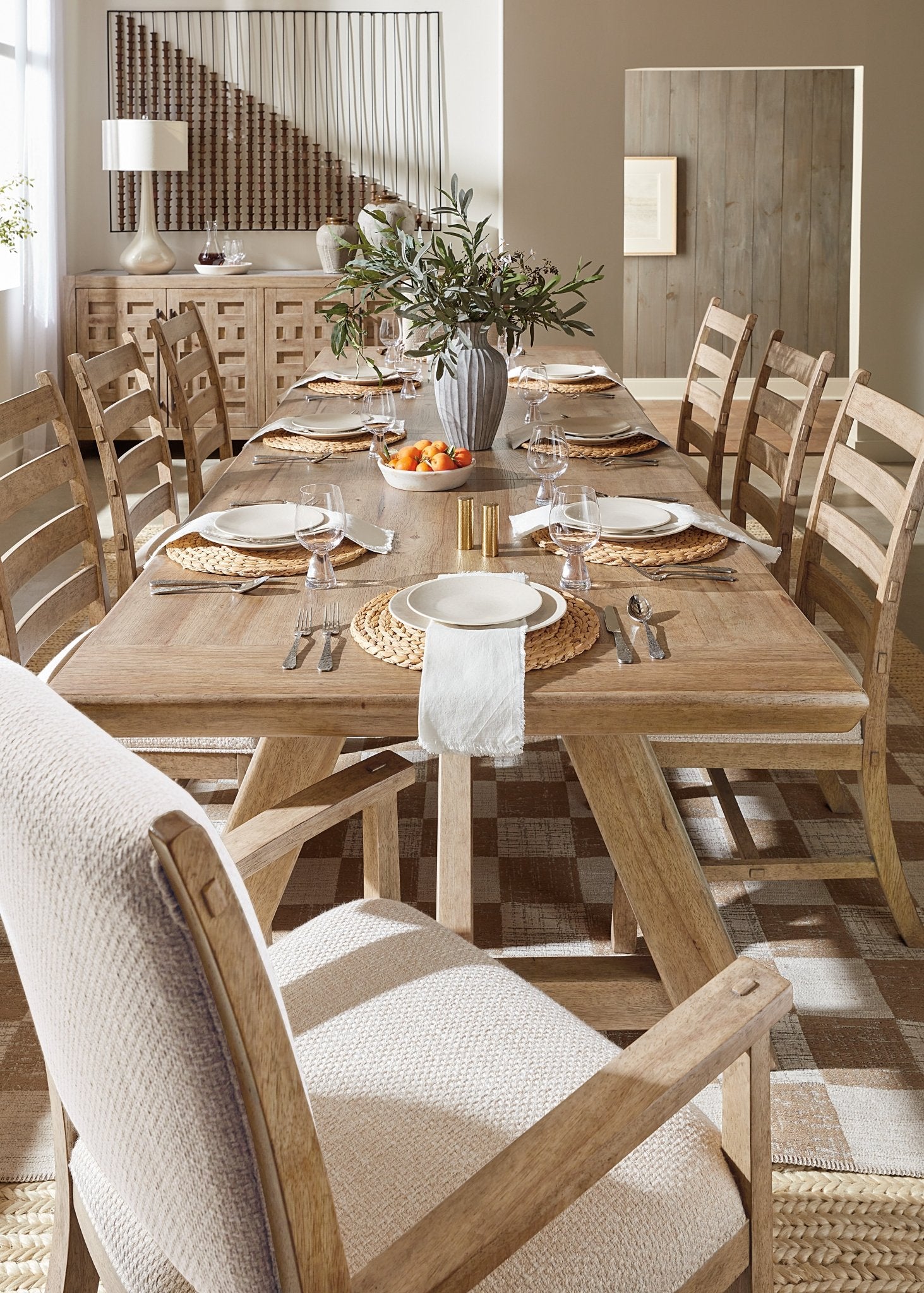 HookerVineyard Row Rectangle Dining Table with Two 20 - inch Leaves