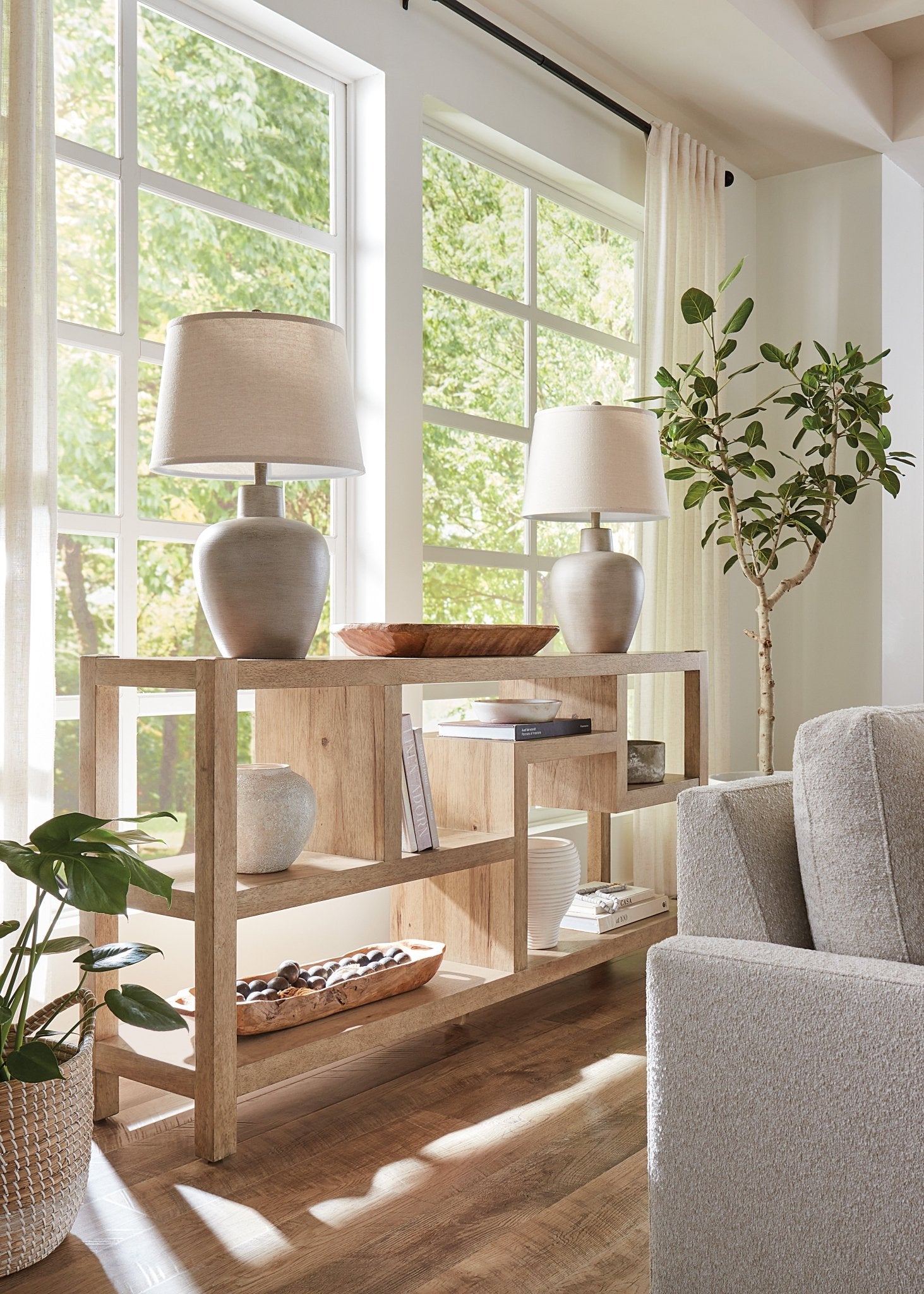 HookerVineyard Row Small Console