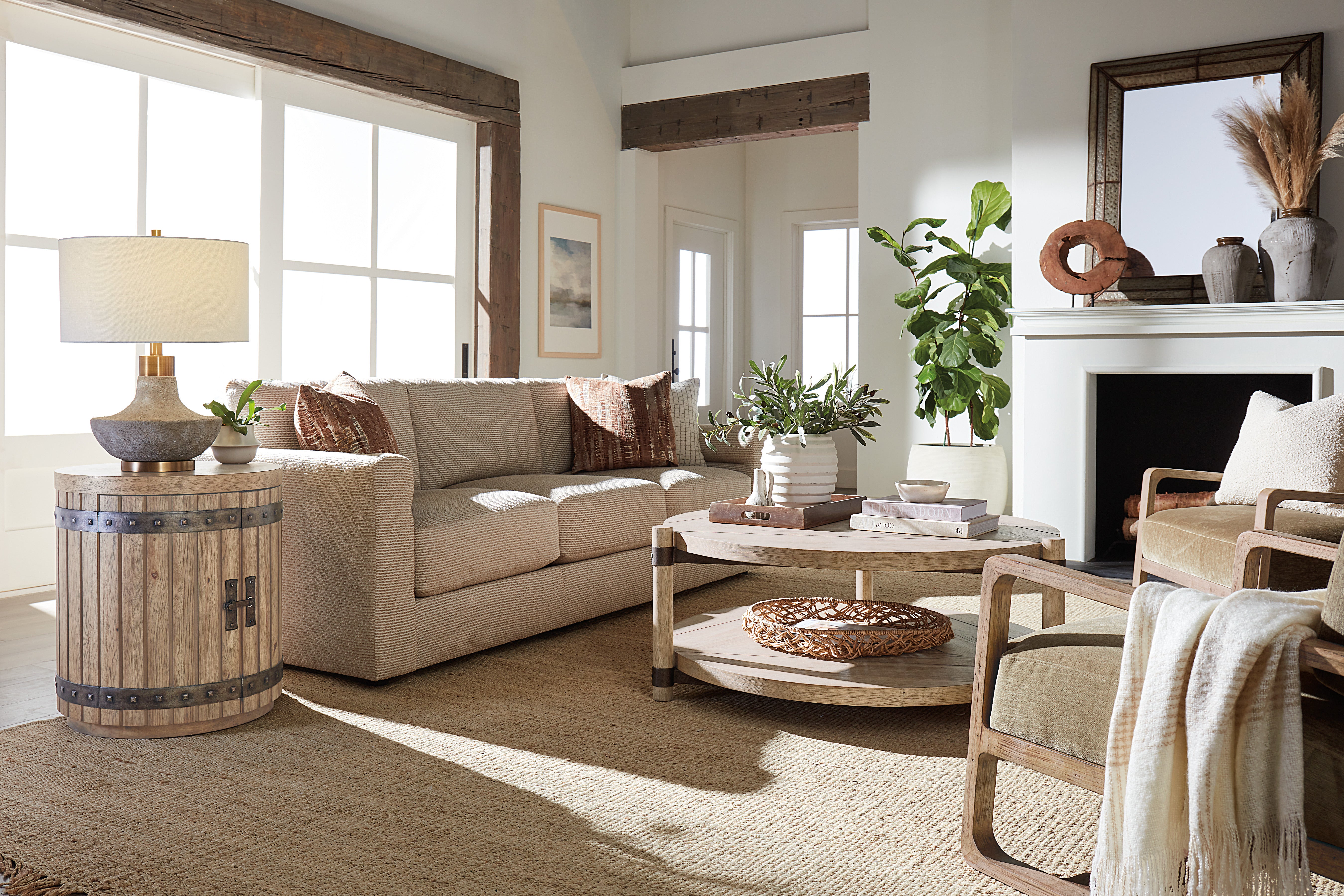 葡萄园酒桶边桌