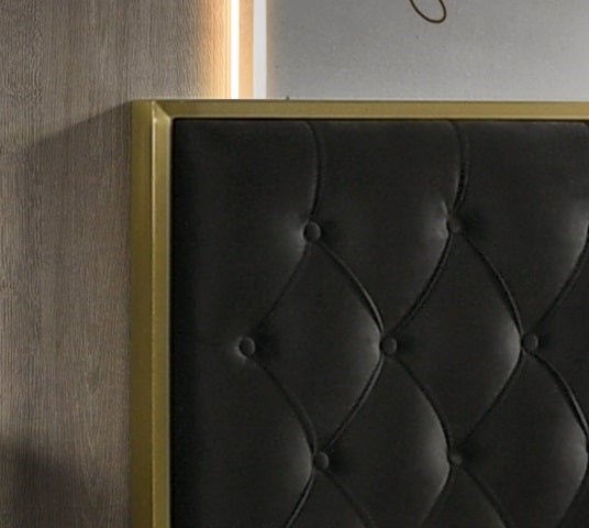 IFDCChloe Black Bed Set
