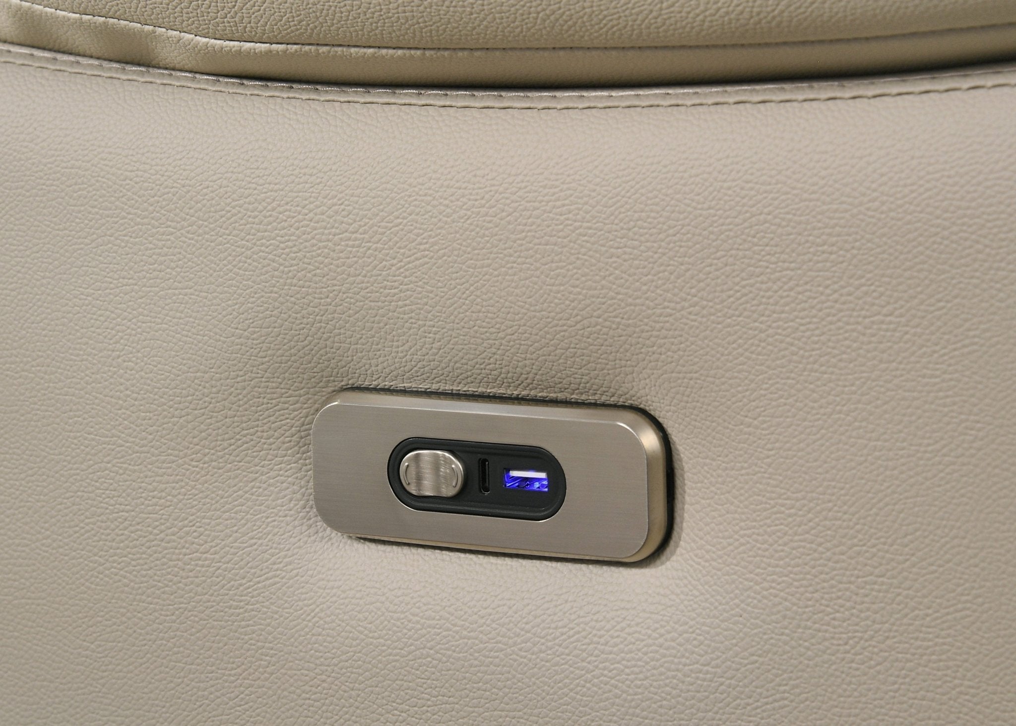 IFDCIF - 8162 - C Recliner
