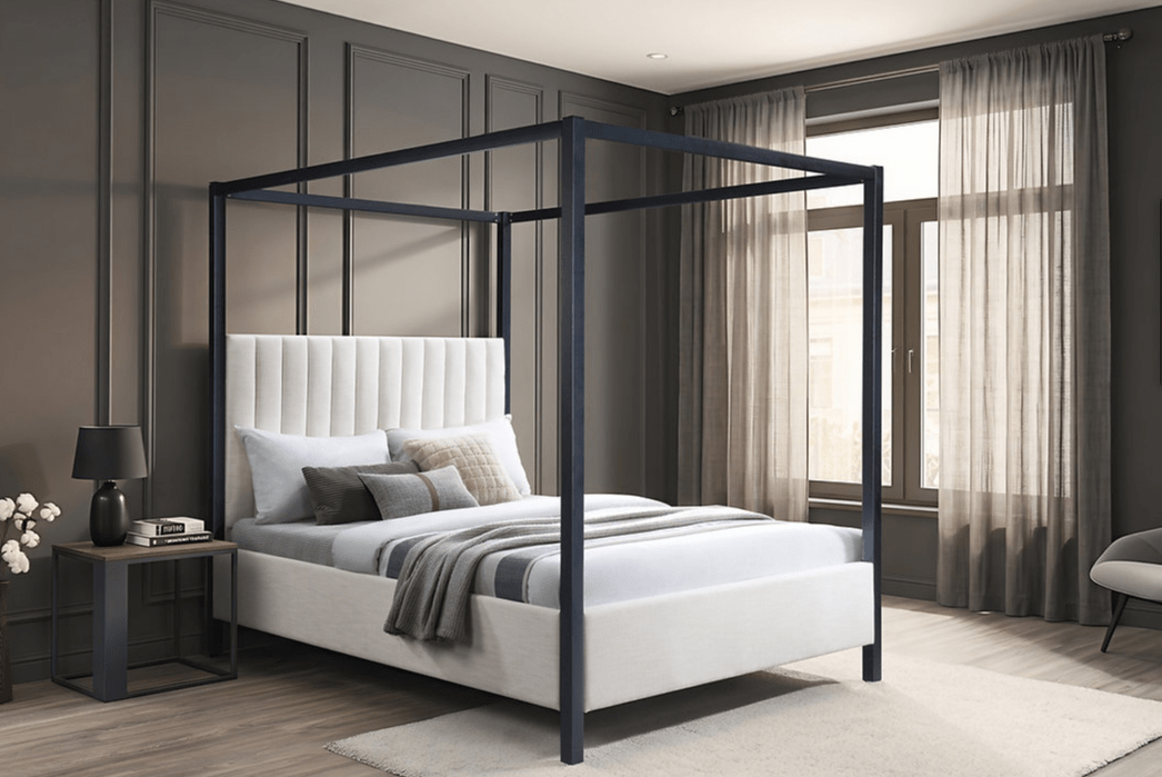 IFDCModern Canopy Bed IF-5932
