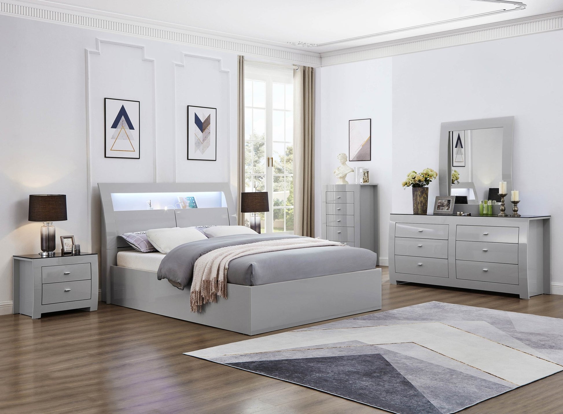 IFDCNew York Bed Set