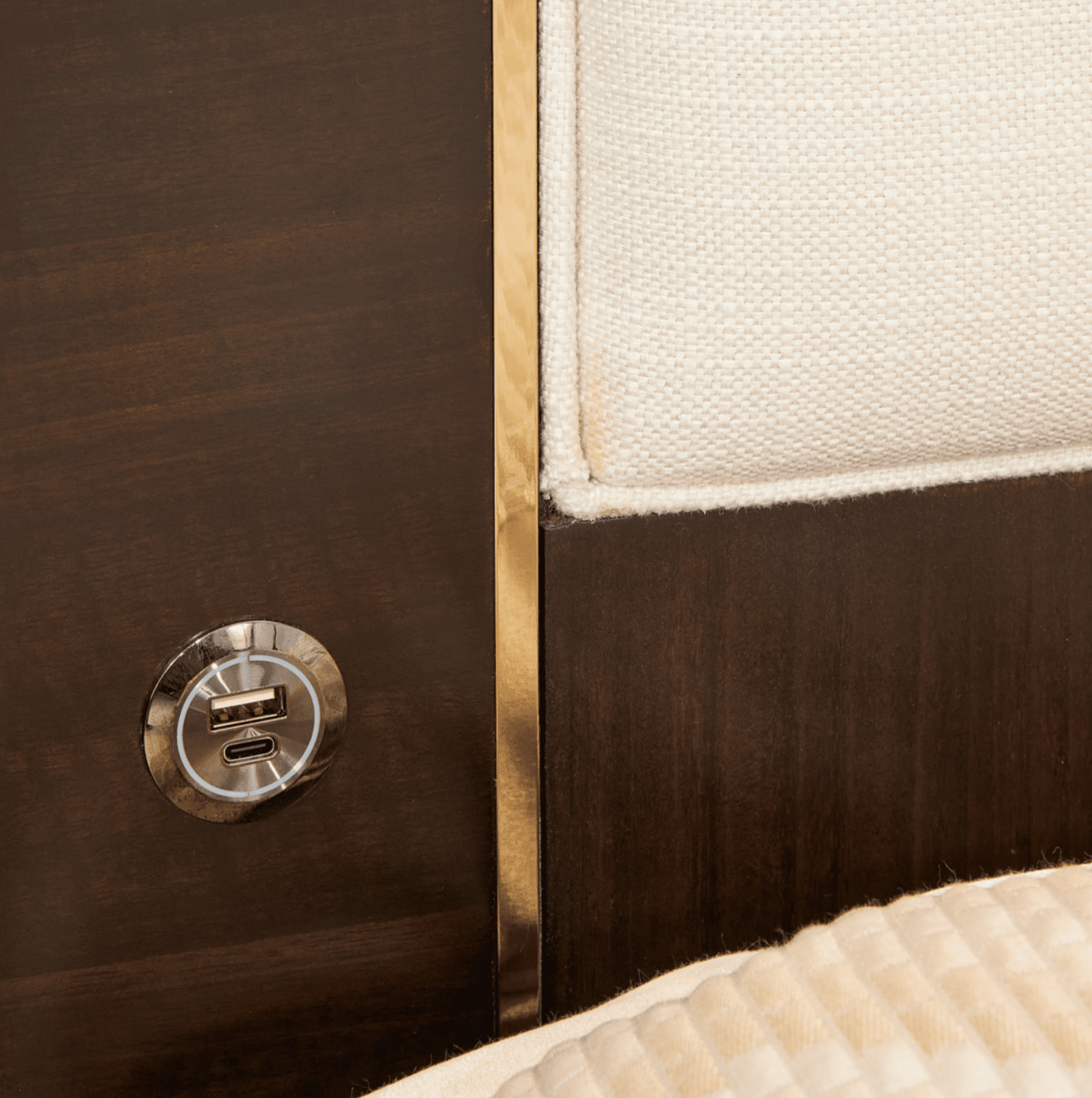 Michael Aminibelmont place Espresso Cal. King Upholstered Bed