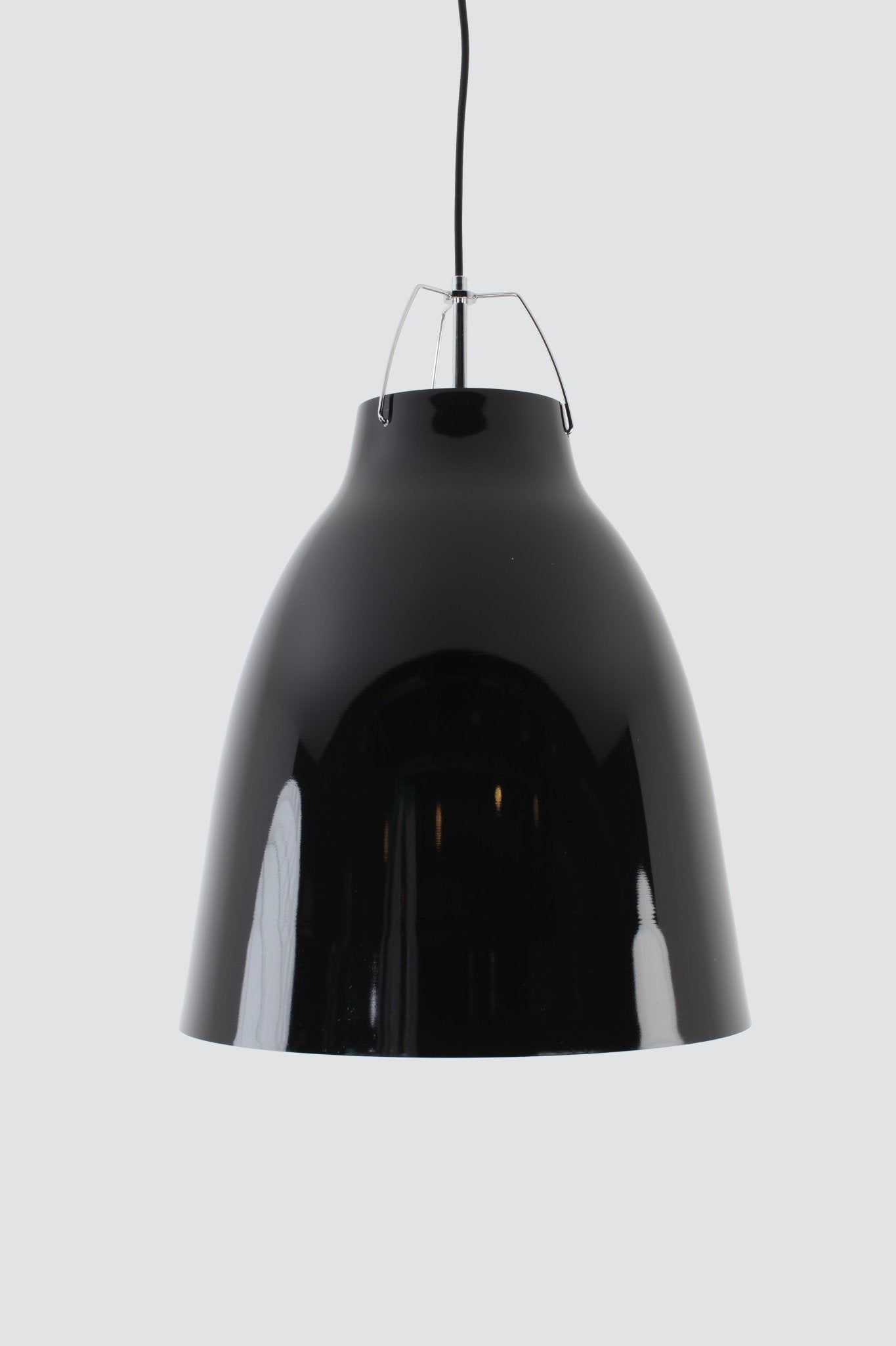Modern ConceptPiper Single Pendant Large