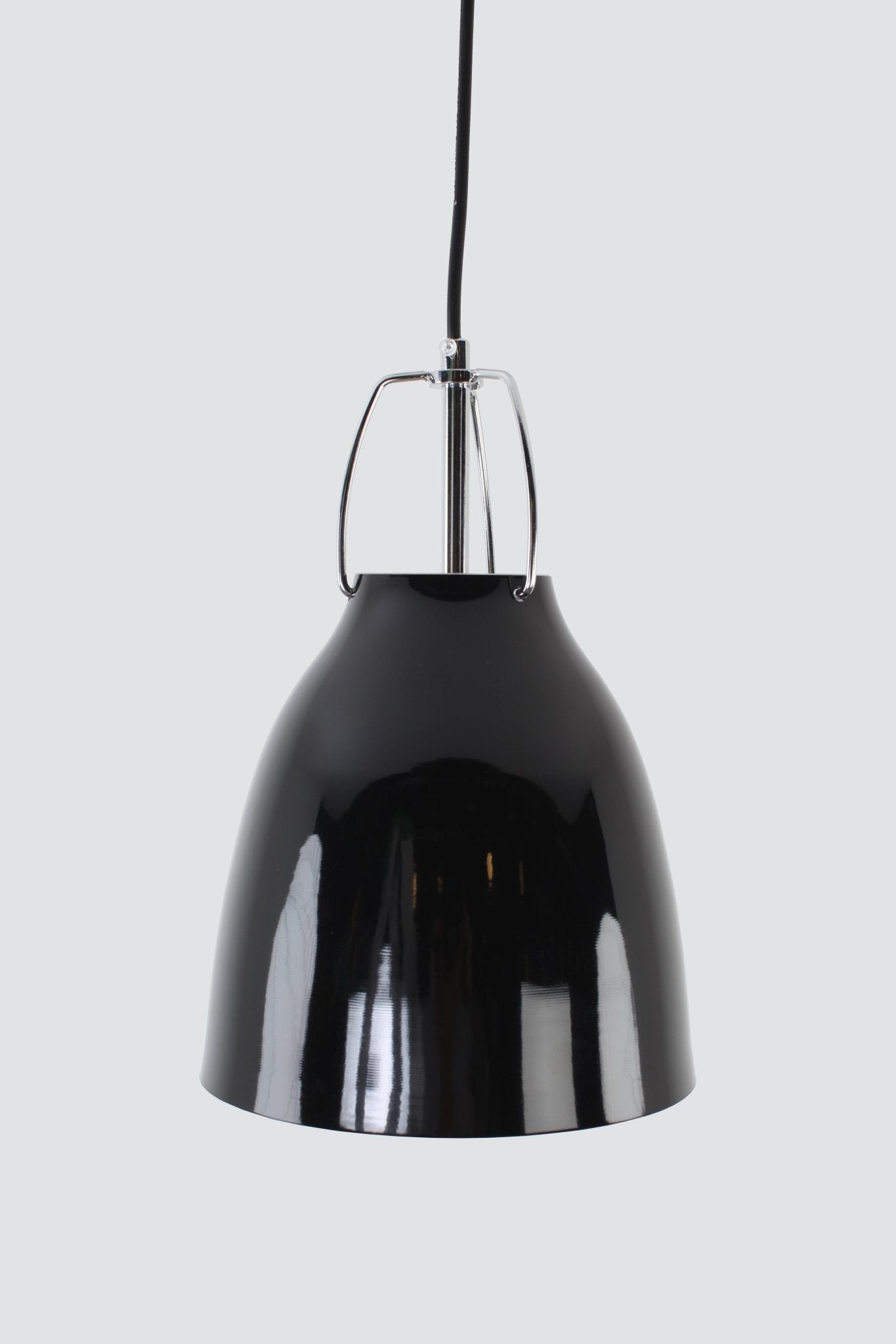 Modern ConceptPiper Single Pendant Small