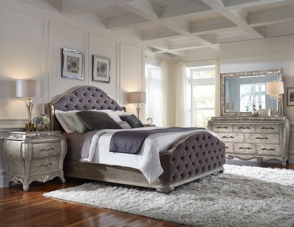 PulaskiPU - Rhianna Bedroom 5PC Collection