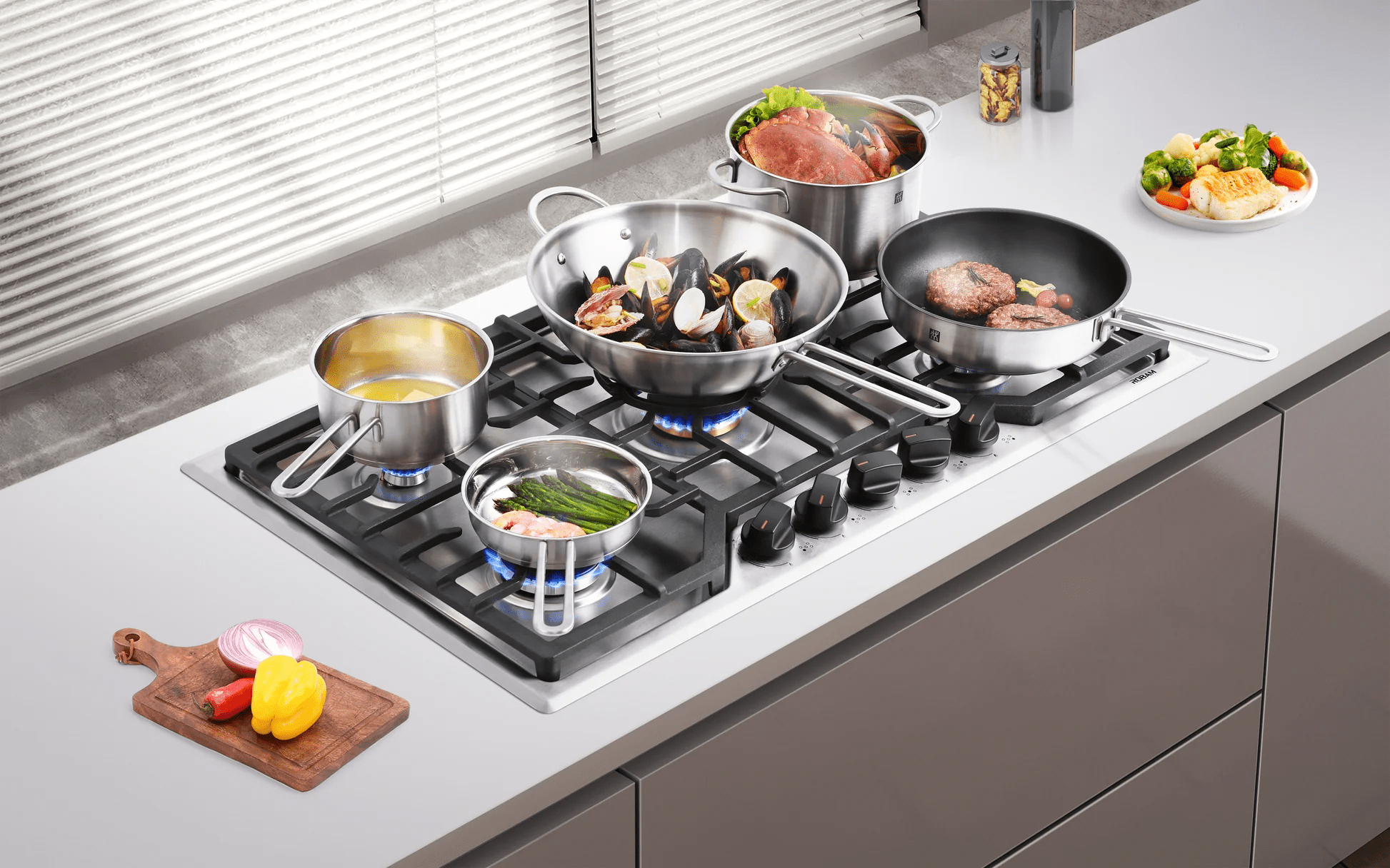 RobamROBAM Cooktop 7G9H50- 36" (5 Burners)