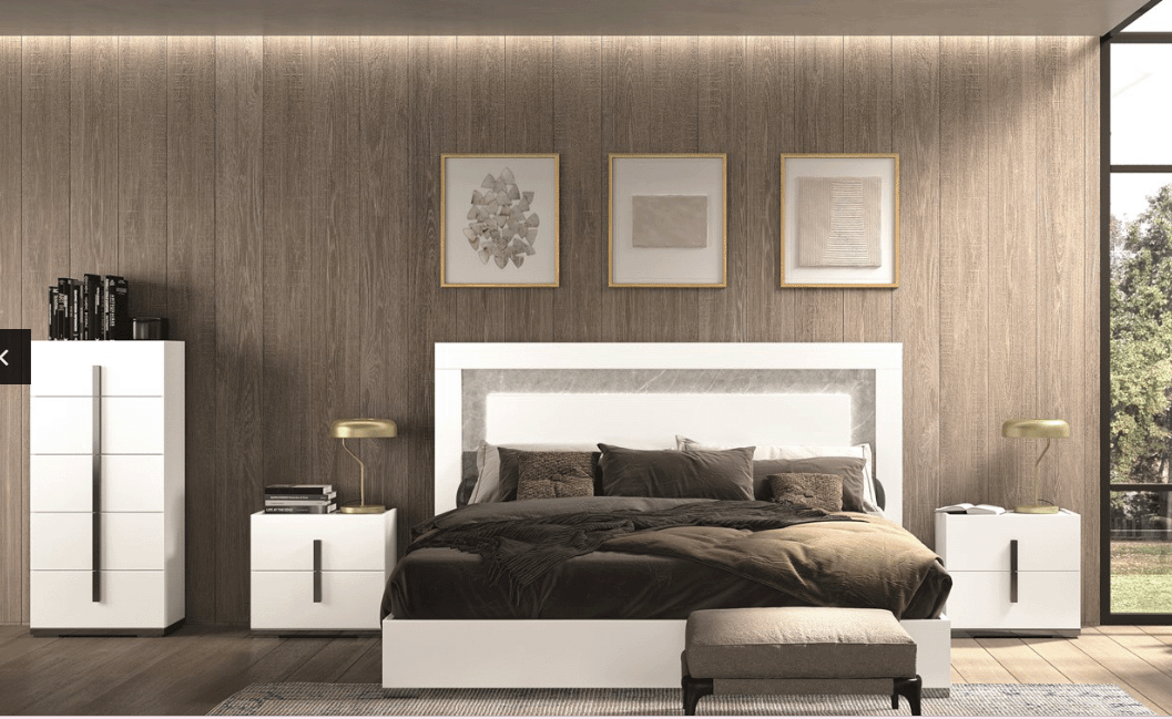 StatusStatus Mara Bedroom