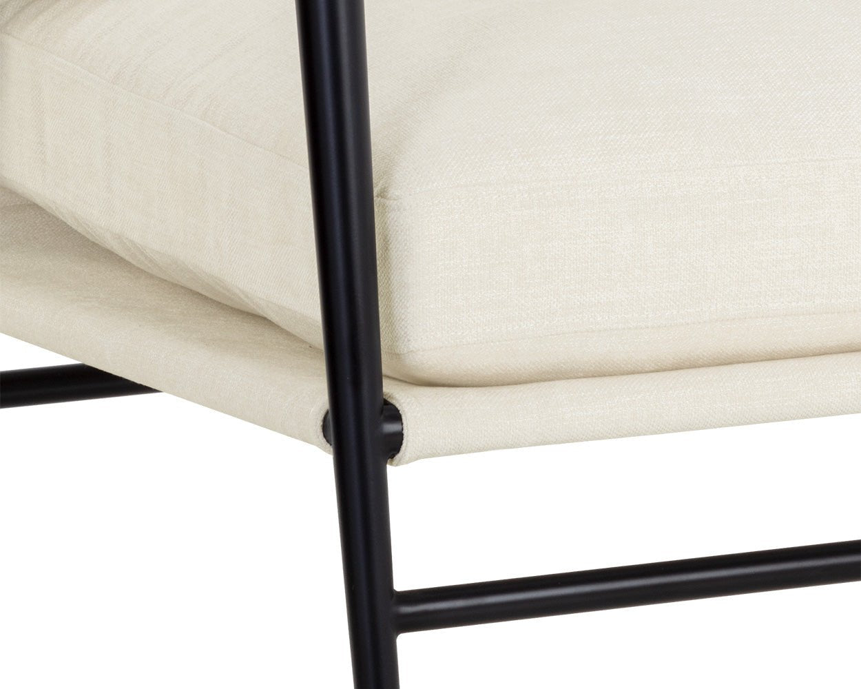 SunpanMeadow Armchair