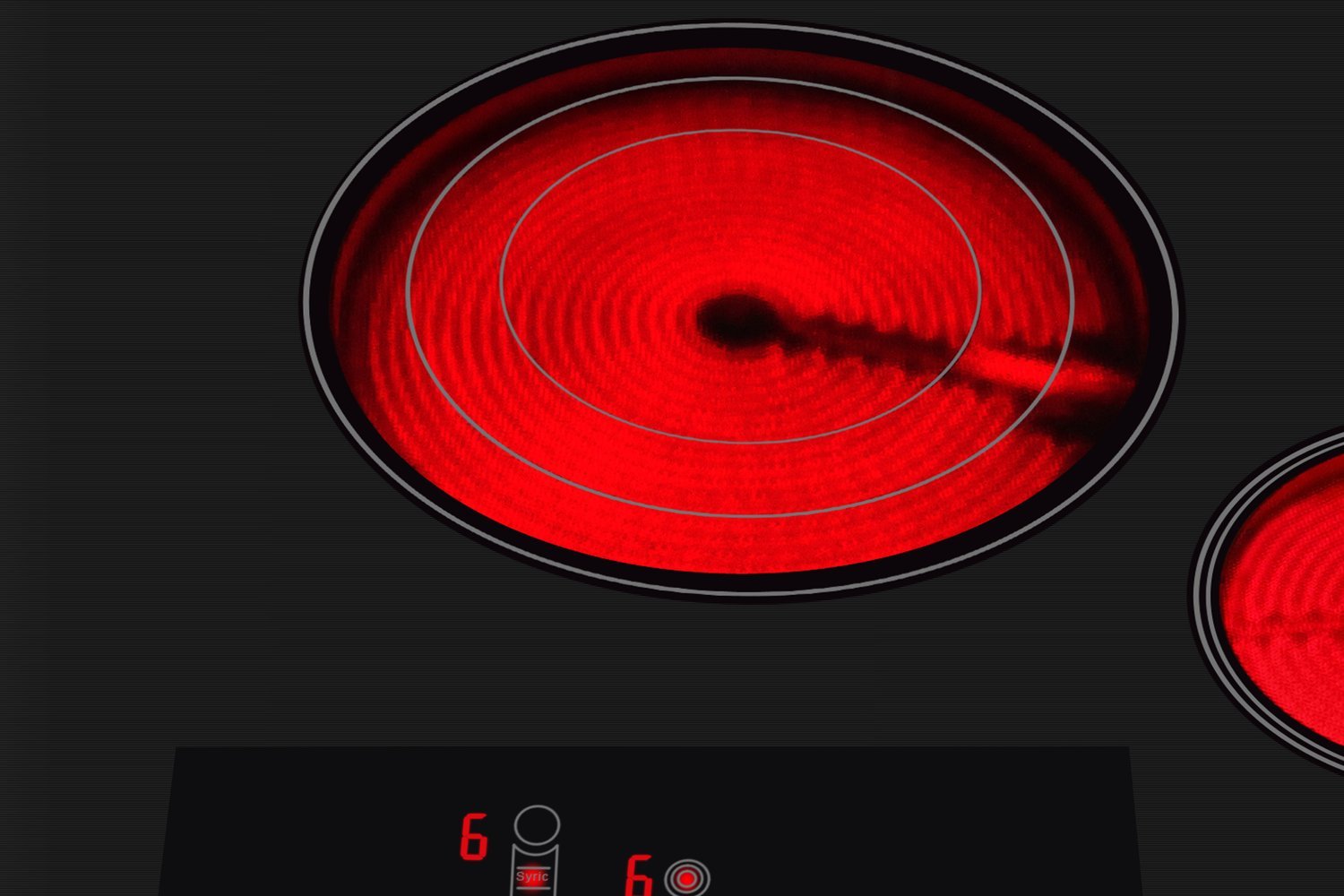 VestaMaine 30" Electric Ceramic Cooktop with Bridge Element