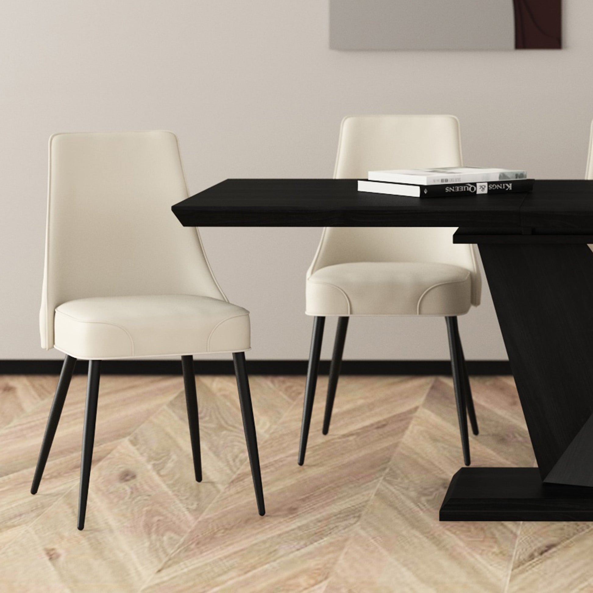 WorldwideKODA - SIDE CHAIR PU - BEIGE