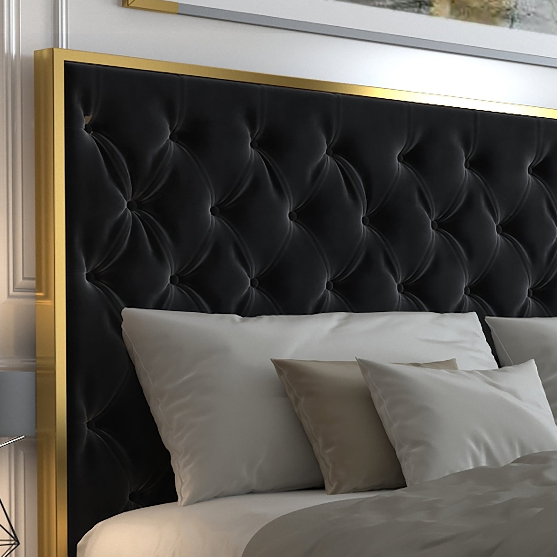 WorldwideLUCILLE - 78'' BED - BLACK/GOLD